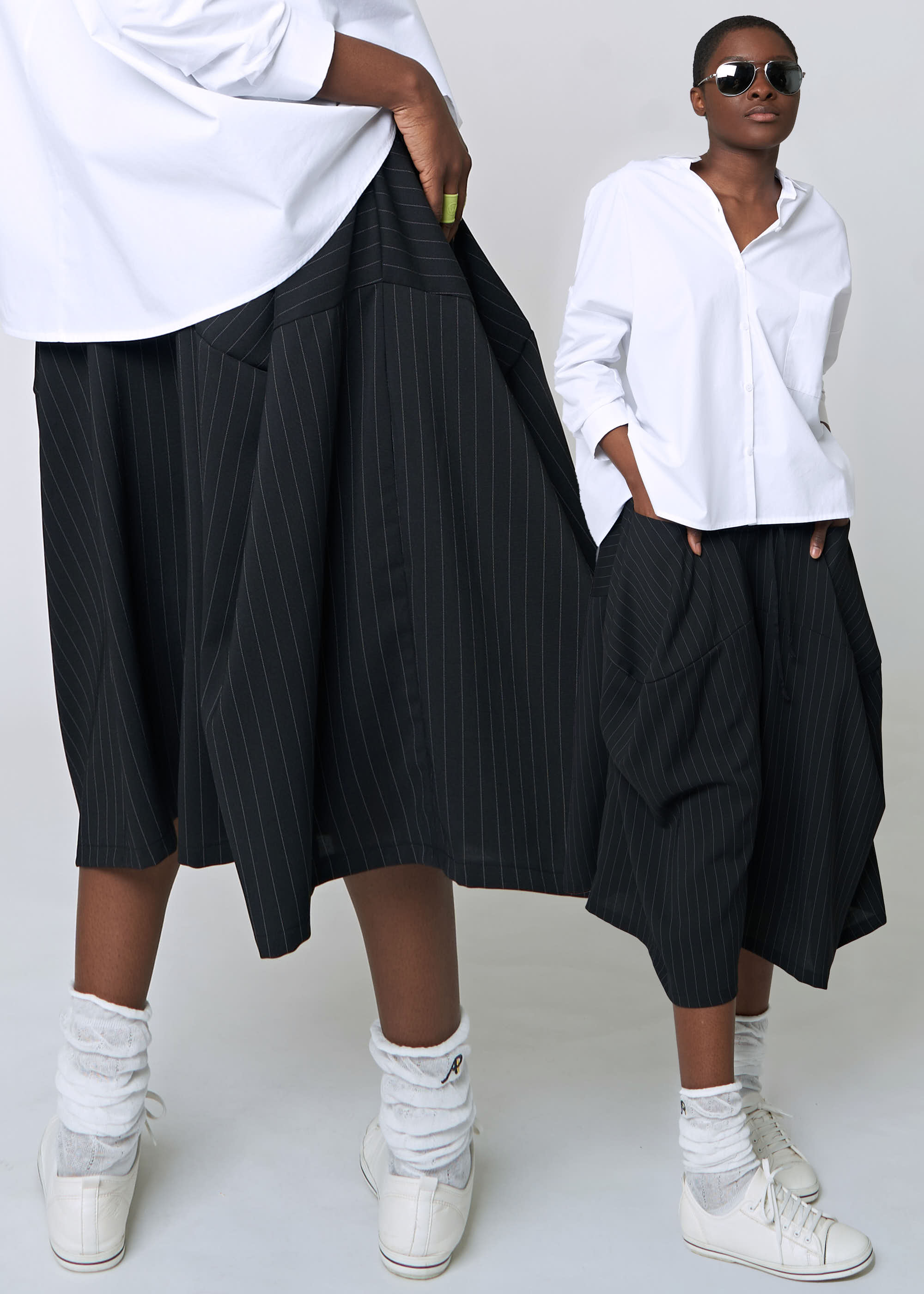 AW31PT11C_THECH FLARE PANTS_BLACK